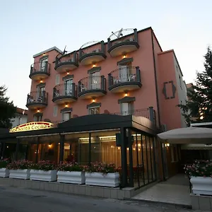  Hotel Santa Cecilia